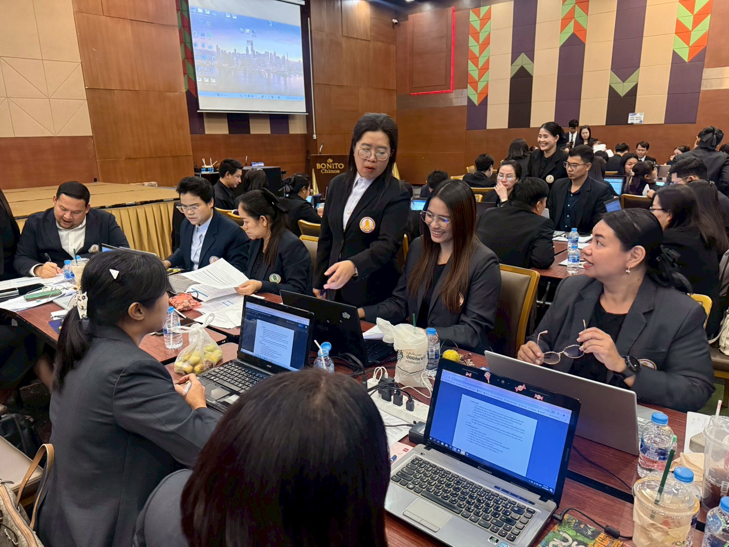 LINE ALBUM ประชุมเชิงปฏิบัติการทำแผนส่งเสริมแผน 251118 7