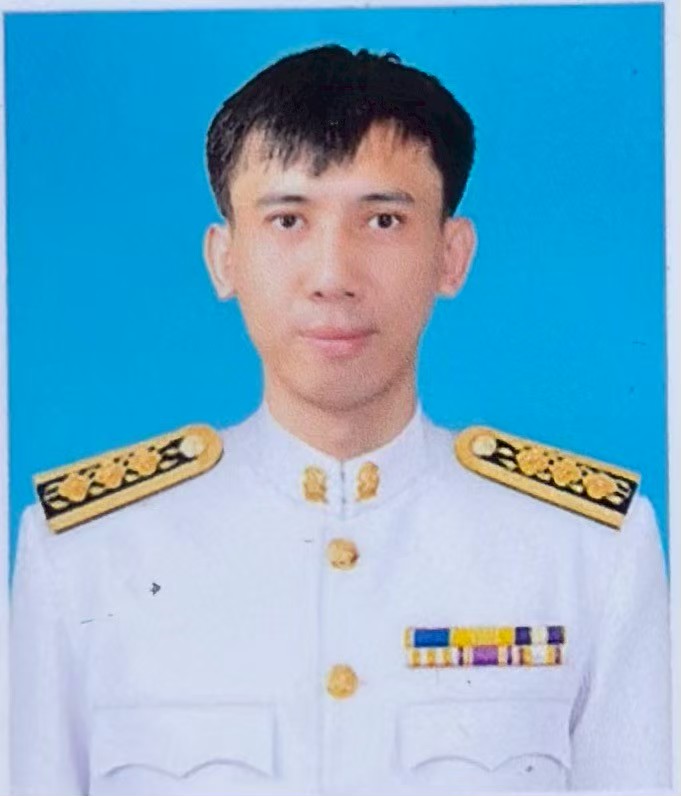 LINE ALBUM บุคลากร 251114 11